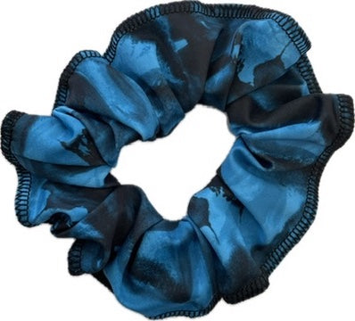 'Junior Performers Scrunchie'